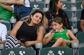 Afición en el Estadio Corona @tar.mx