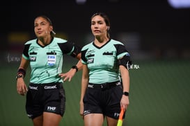 árbitros Santos Necaxa femenil @tar.mx