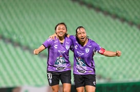 festejo de gol Pachuca, Verónica Corral, Esbeydi Salazar @tar.mx