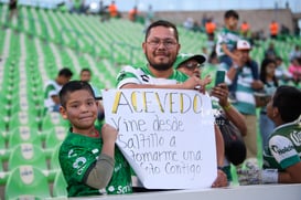 Afición en el Estadio Corona @tar.mx