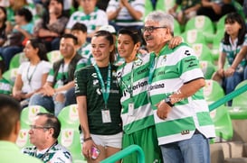 Afición en el Estadio Corona @tar.mx