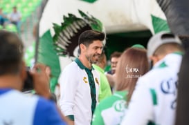 Oribe Peralta @tar.mx