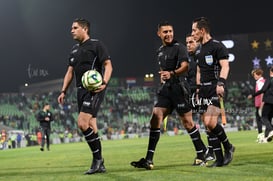 árbitros Santos vs Tigres @tar.mx