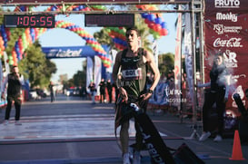 Juan Joel Pacheco, campeón 21K Siglo 2024 @tar.mx