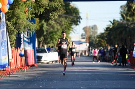 Mauricio Fuentes, Rakan @tar.mx