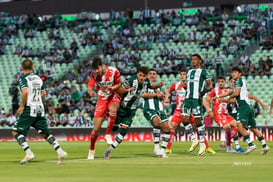 Santos Laguna vs Necaxa @tar.mx