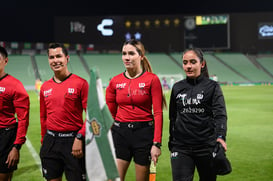 arbitros Santos Laguna vs Cruz Azul femenil @tar.mx