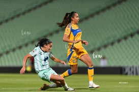 Doménica Rodríguez, Bianca Sierra @tar.mx