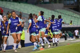 Santos Laguna vs Toluca FC femenil @tar.mx