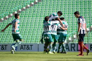 Segundo gol Adrían Lozano