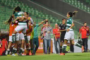 Festejo de gol, Alexxandra Ramírez