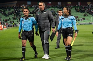 Galería de fotos: Árbitros Santos Leon