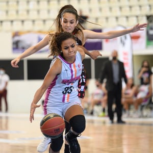 Algodoneras vs Racers