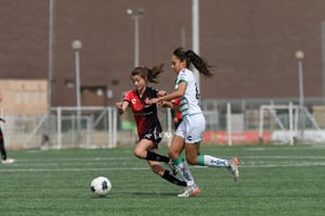 Yessenia Novella,  José  García