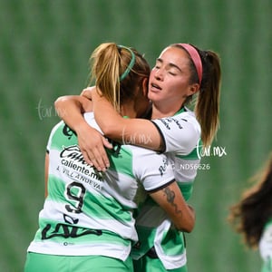 Gol de Alexia, Daniela Delgado, Alexia Villanueva
