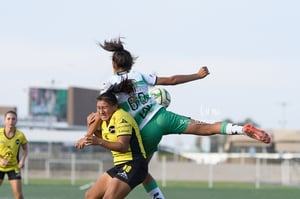 Yessenia Novella, América García