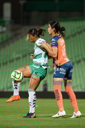 Desarae Félix, Liliana Sánchez