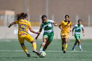Ángeles Sánchez, Mereli Zapata