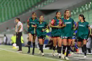 Alondra Cardona, Valeria Razo