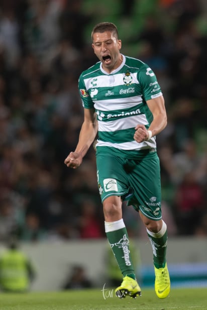 Martín Nervo, festejo » Santos vs Chivas J4 C2019 Liga MX