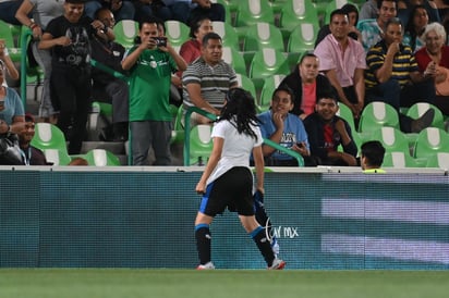 Festejo de gol, Andrea Guadalupe Romero 9 » Santos vs Querétaro J14 C2019 Liga MX Femenil