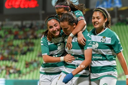 Festejo de gol, Isela Ojeda » Santos vs Querétaro J14 C2019 Liga MX Femenil