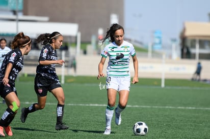 foto Yessenia Novella