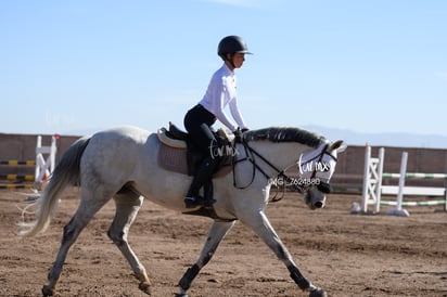 Ma. Teresa Anaya | Salto ecuestre Las Brisas