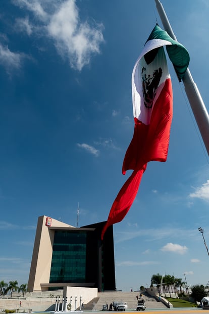 Bandera de México, Plaza Mayor de Torreón | Bandera de México, Plaza Mayor de Torreón