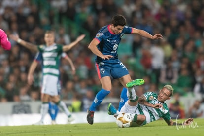 Falta sobre Brian Lozano (Stefan Medina 33) | Santos Laguna vs Rayados de Monterrey cuartos de final apertura 2018, vuelta