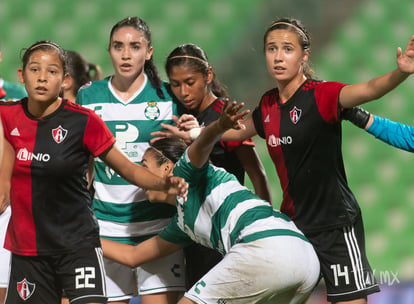 Tiro de esquina | Santos vs Atlas jornada 16 apertura 2018 femenil