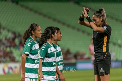 Nancy Quiñones, Grecia Ruiz | Santos vs Chivas jornada 12 apertura 2018 femenil