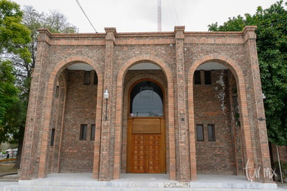 Biblioteca municipal, Alameda Zaragoza | Caminata por el centro de Torreón