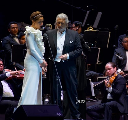 Virginia Tola | Plácido Domingo le canta a Torreón