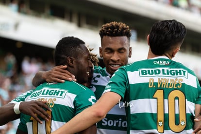 Celebración de gol de Marlos Moreno | Santos vs Pumas C2019