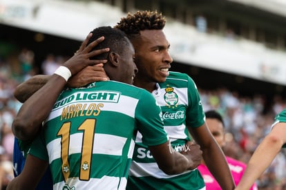 Celebración de gol de Marlos Moreno | Santos vs Pumas C2019