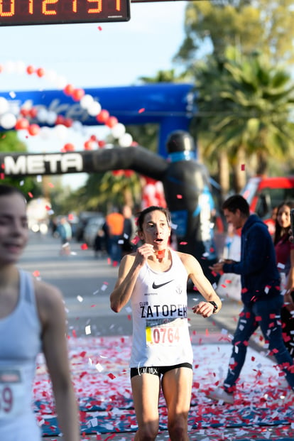 Argentina Valdepeñas, 1:21:29 | 21K y 5K El Siglo de Torreón