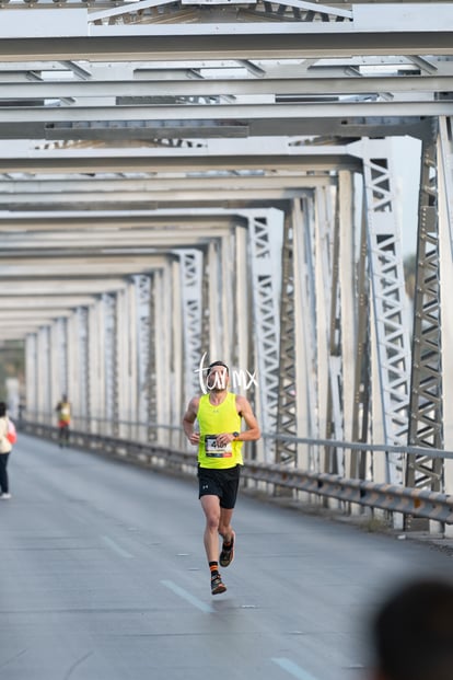 Joaquín Pereda Charles, 02:33:26 | Maratón LALA 2020, puente plateado