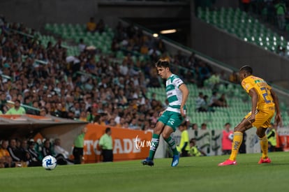 Luis Quiñones, Josecarlos Van Rankin | Santos vs Tigres J6 C2020 Liga MX