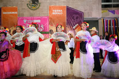 Festival de día de muertos UIM | Festival de día de muertos UIM Matamoros