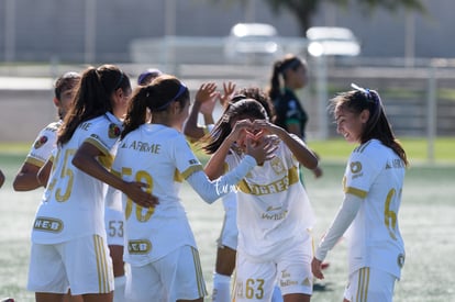 Festejo de gol de Deiry Ramírez Tigres | Santos Tigres femenil sub17