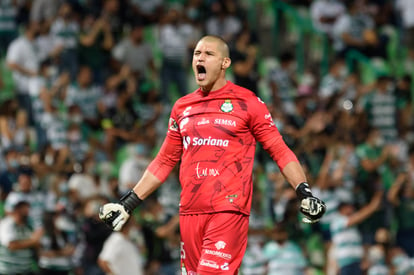 festeja gol de Brian Lozano, Manuel Lajud | Santos vs Mazatlán J12 A2021 Liga MX