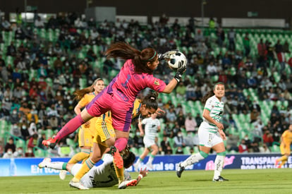 Aurora Santiago | Santos vs Tigres J17 A2021 Liga MX femenil