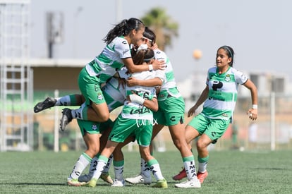 Celebran gol de Nadia, Nadia Jiménez | Santos Laguna vs Mazatlán J5 A2022 Liga MX