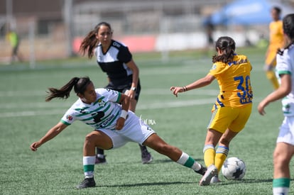 Paulina Peña, Lizeth Contreras | Santos vs Tigres J16 C2022 Liga MX