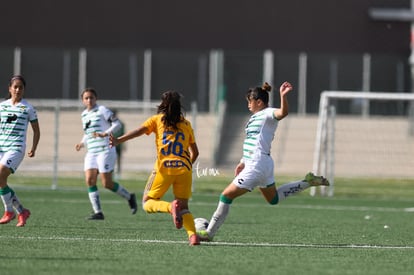 Britany Hernández, María González | Santos vs Tigres J16 C2022 Liga MX