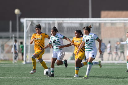 Paulina Peña, Hanna Contreras | Santos vs Tigres J16 C2022 Liga MX