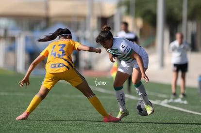 Britany Hernández, Andrea Cázares | Santos vs Tigres J16 C2022 Liga MX