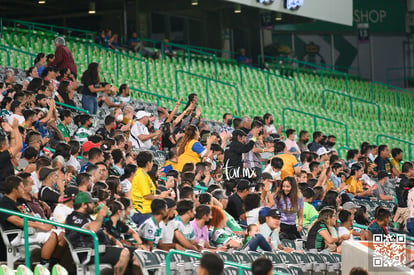 afición en el Corona | Santos Laguna vs Tigres J9 A2022 Liga MX femenil