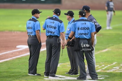 Umpires | Algodoneros Unión Laguna vs Rieleros de Aguascalientes